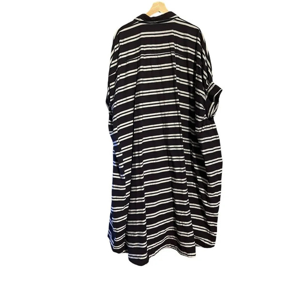 Alpha60 Classic Button Striped  Maxi Dress - Picture 3 of 4